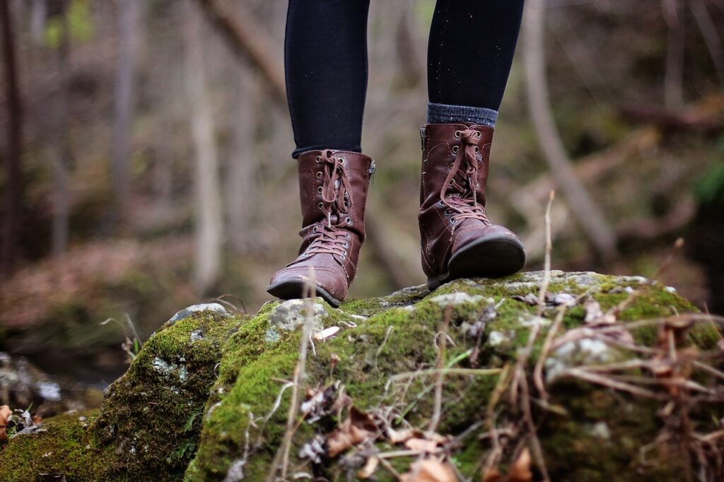 Discover the Best 10 Hiking Boots for Comfort and Durability.